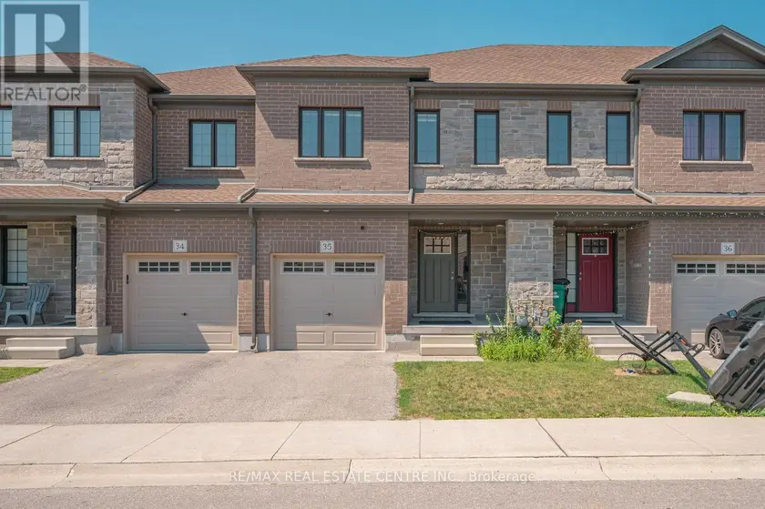 Townhouse at 35 - 135 HARDCASTLE DRIVE, Cambridge