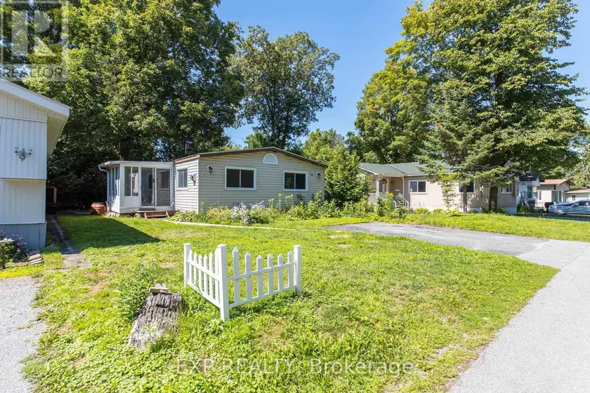 Detached at 21 MAPLEWOOD AVENUE, Carleton Place