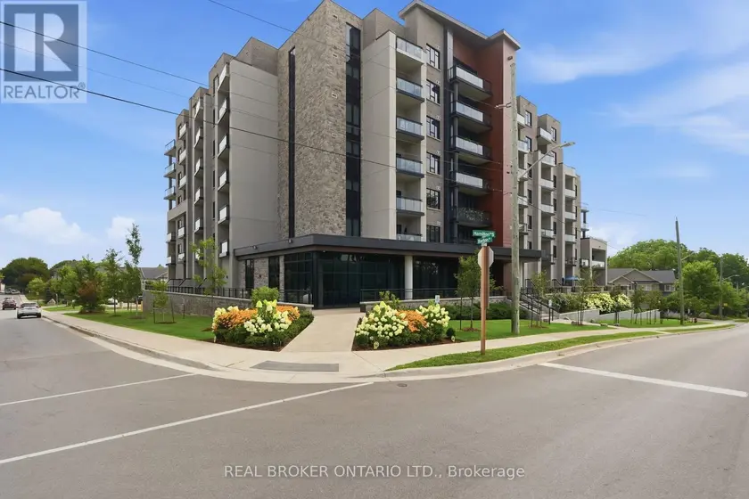 Apartment at 101 - 30 HAMILTON STREET S, Hamilton