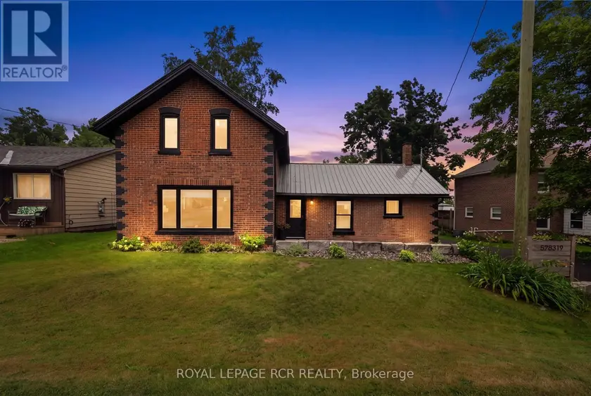 Detached at 598319 2ND LINE WEST LINE, Mulmur