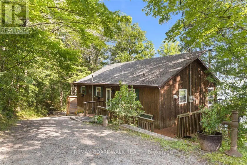 Detached at 781 NORTH SHORE ROAD, Rideau Lakes