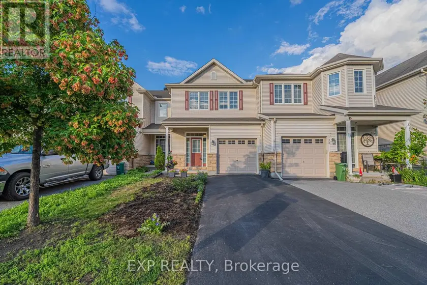 Townhouse at 118 LARAMIE CRESCENT, Ottawa
