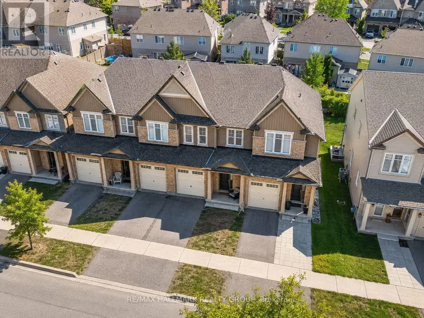 Townhouse at 834 CEDAR CREEK DRIVE, Ottawa