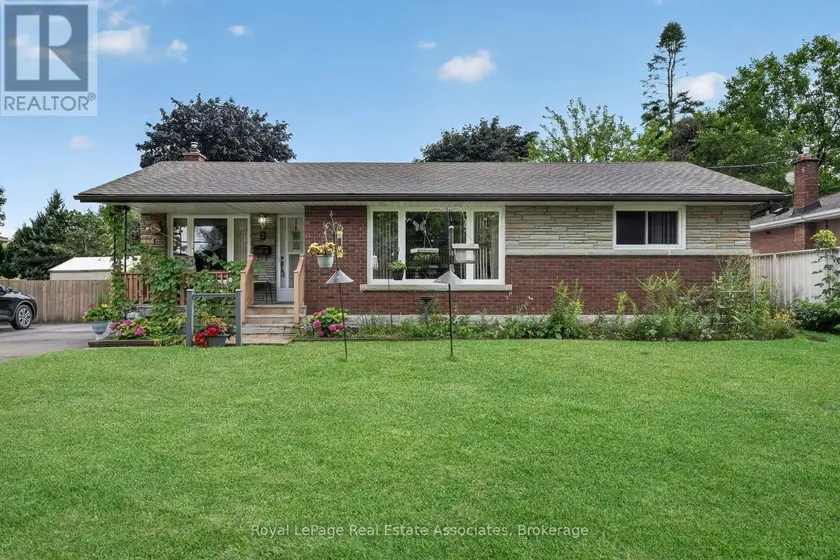 Detached at 3 NORTHWOOD DRIVE, St. Catharines