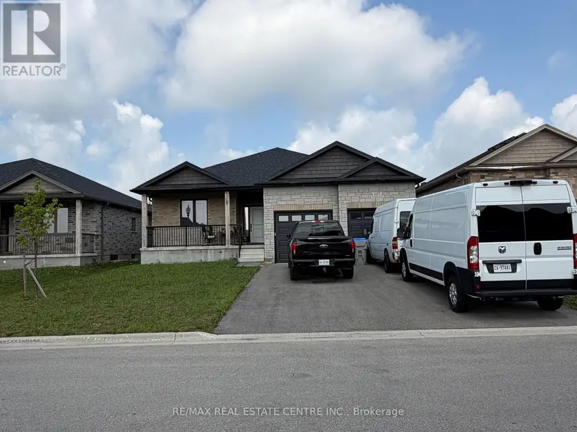 Detached at 615 WINCHESTER AVENUE S, North Perth