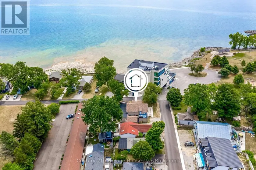 Multiplex at 3820 TERRACE LANE, Fort Erie