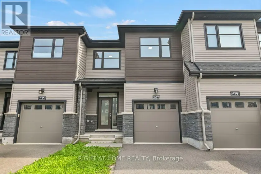 Townhouse at 637 PROMINENCE WAY, Ottawa