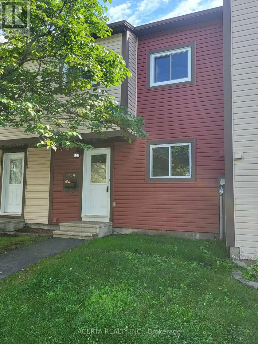 Townhouse at 249 TEAL CRESCENT, Ottawa