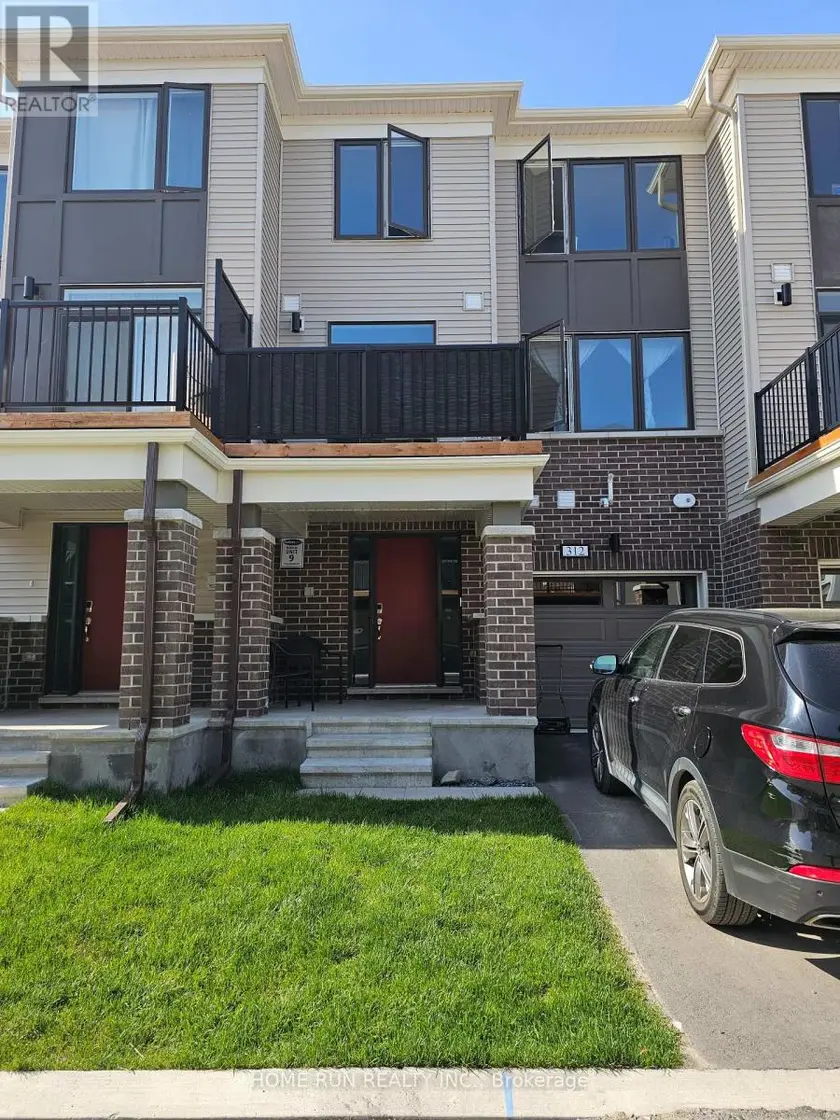 Townhouse at 312 PARALLAX PRIVATE, Ottawa