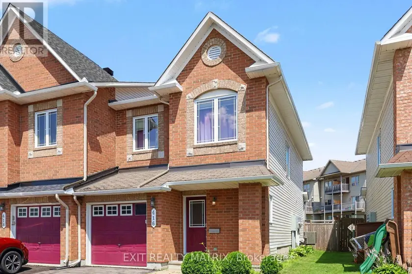Townhouse at 416 GOLDENBROOK WAY, Ottawa