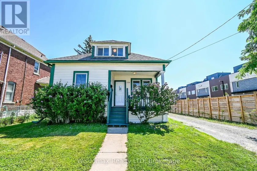 Detached at 5790 ROBINSON STREET, Niagara Falls