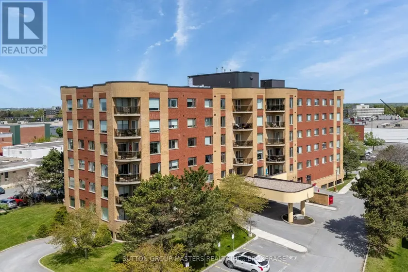 Apartment at 204 - 130 WRIGHT CRESCENT, Kingston