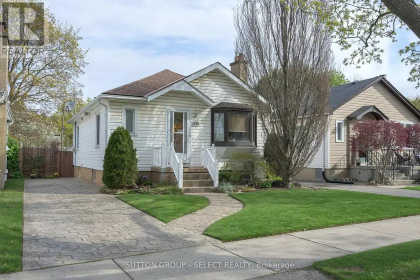 Detached at 1316 LANGMUIR AVENUE, London East