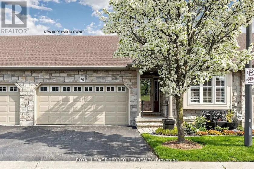 Townhouse at 29 ROSE GLEN CRESCENT, Niagara-on-the-Lake