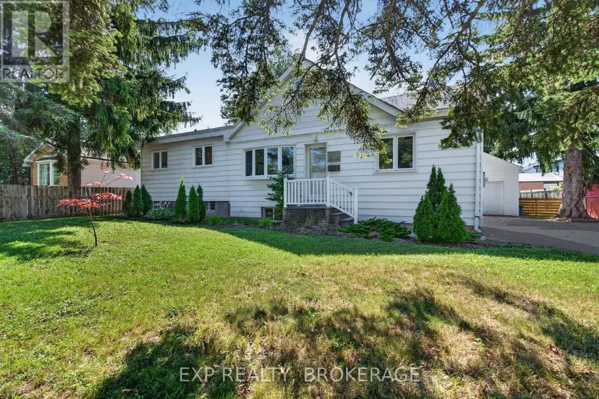 Detached at 646 PORTSMOUTH AVENUE, Kingston