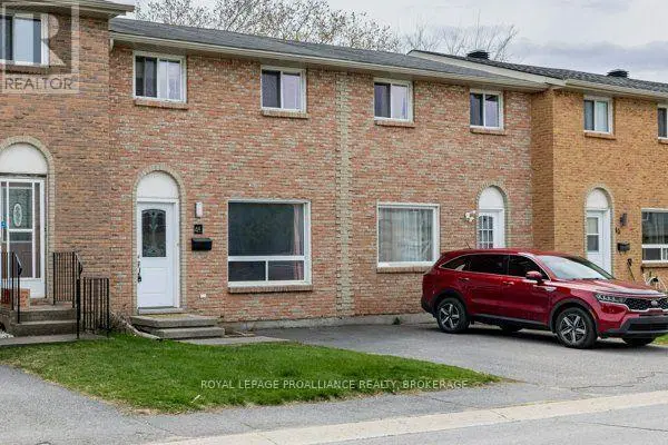 Townhouse at 53 - 44 ROSEMUND CRESCENT, Kingston
