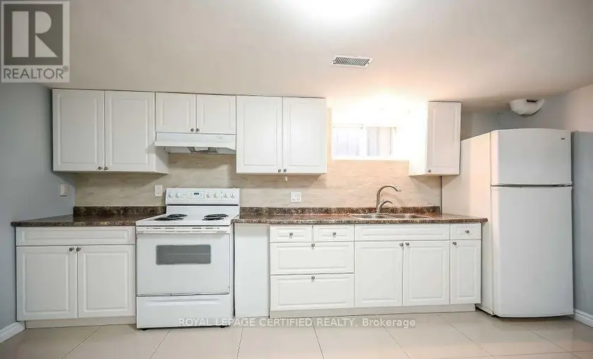 Detached at BSMT - 40 HONEYWELL DRIVE, Hamilton