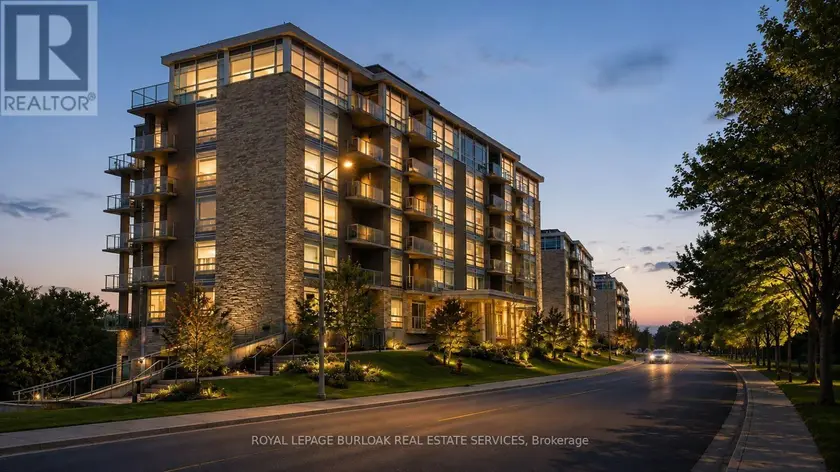 Apartment at 206 - 455 CHARLETON AVENUE E, Hamilton
