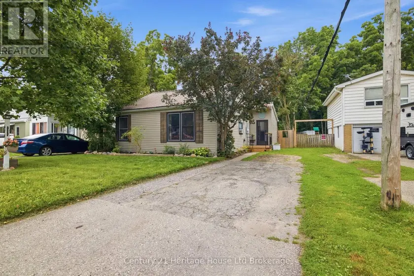 Detached at 674 HAYBALL STREET, Woodstock