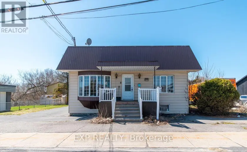 Detached at 4612 STE CATHERINE STREET, The Nation