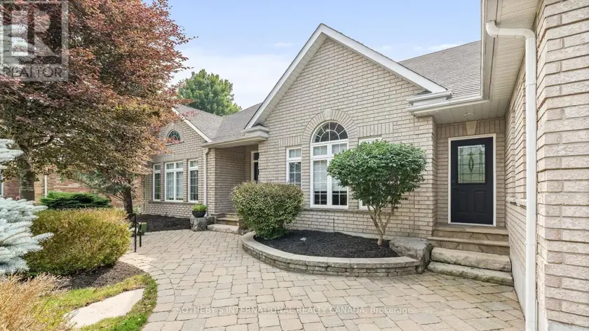 Detached at 159 DELARMBRO DRIVE, Erin