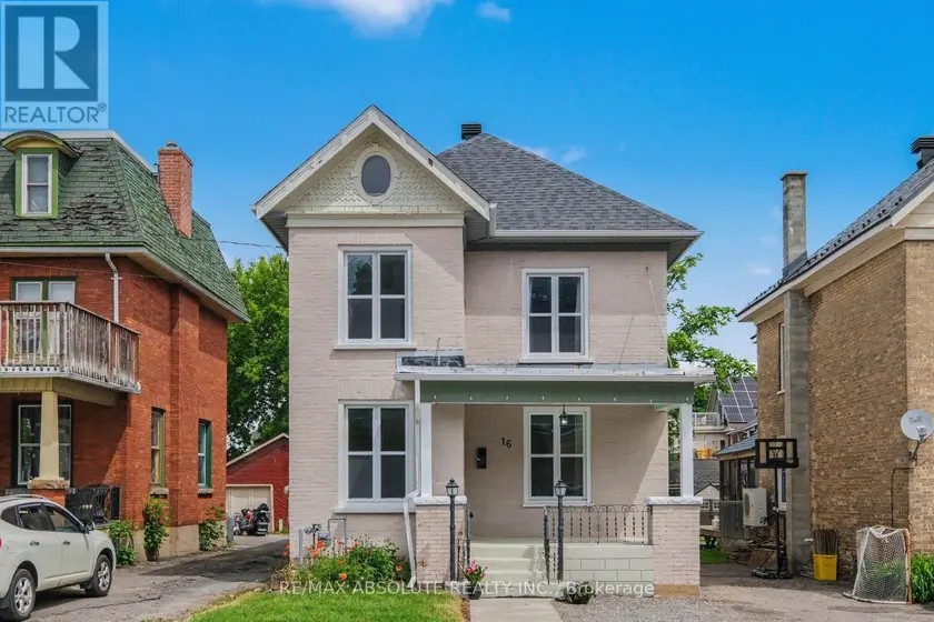 Detached at 16 GLEN AVENUE, Smiths Falls