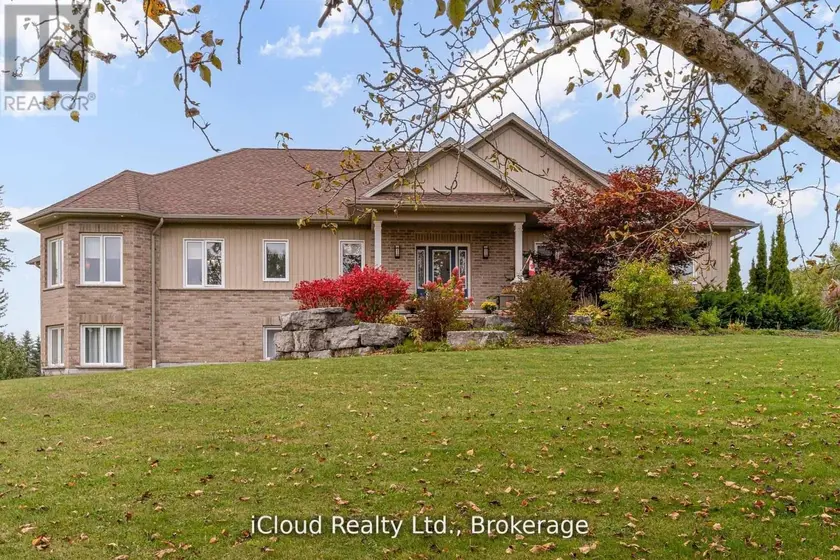 Detached at 16 HIGHLAND ROAD, Minto
