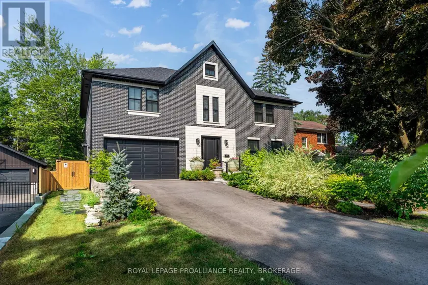 Detached at 124 CHURCHILL CRESCENT, Kingston