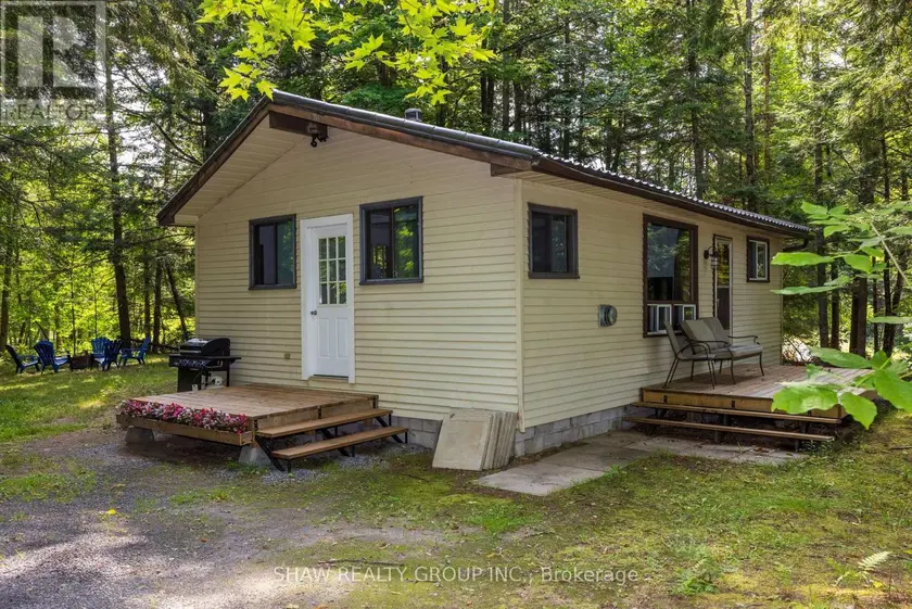 Detached at 69 NORTH DRIVE, Huntsville