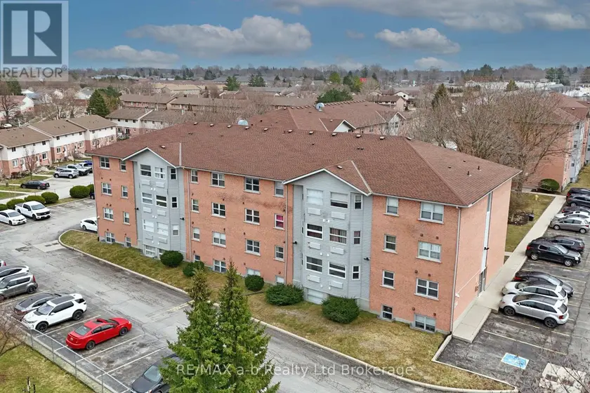 Apartment at 36 - 64 HIAWATHA ROAD, Woodstock