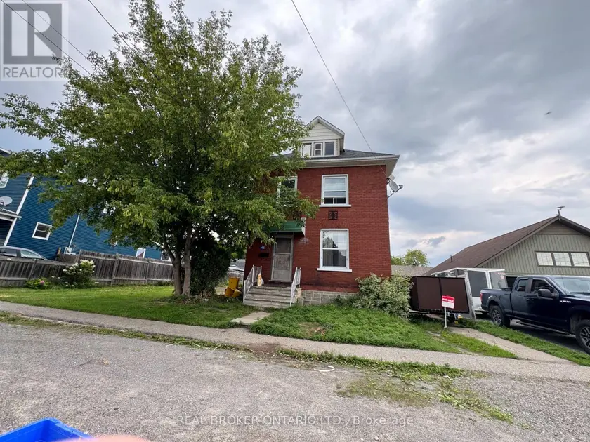 Detached at 45 ALICE STREET, Smiths Falls