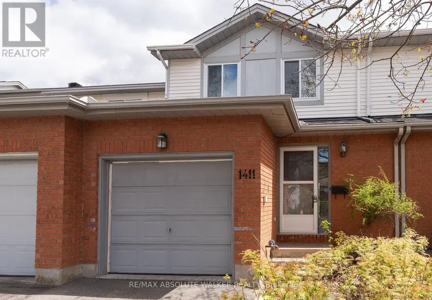Townhouse at 1411 CARAVEL CRESCENT, Ottawa