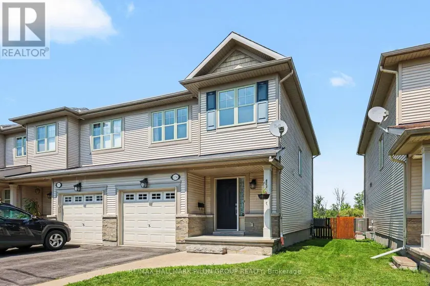 Townhouse at 174 TRAIL SIDE CIRCLE, Ottawa