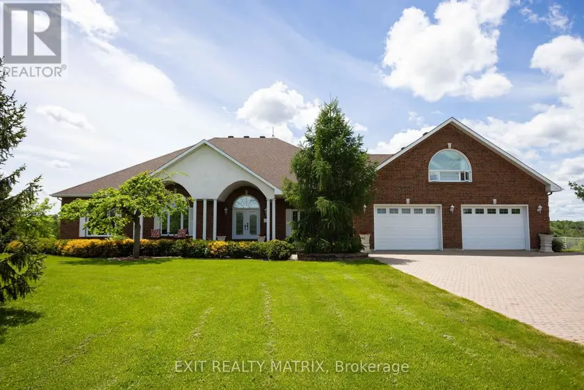 Detached at 649 500 ROUTE E, Casselman