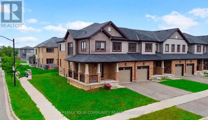 Townhouse at 2 PRESTWICK STREET, Hamilton