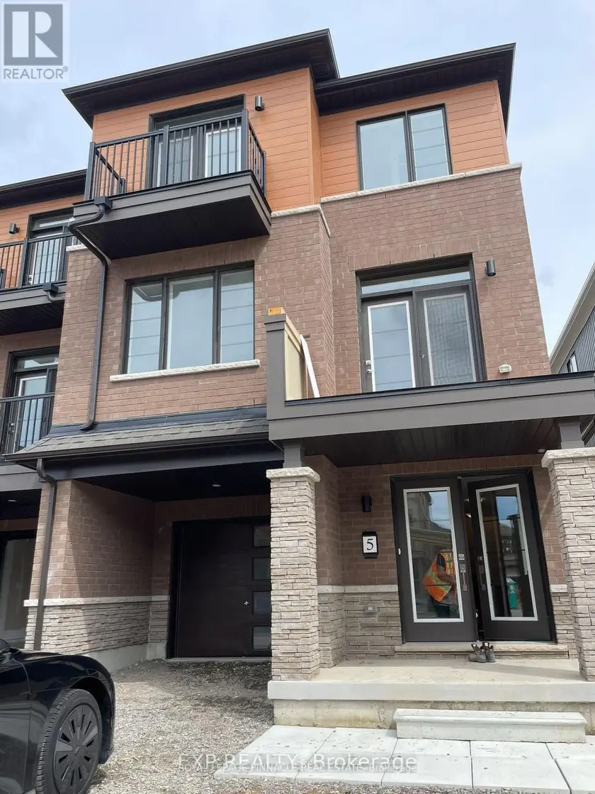 Townhouse at 5 KENSINGTON ROAD, Haldimand