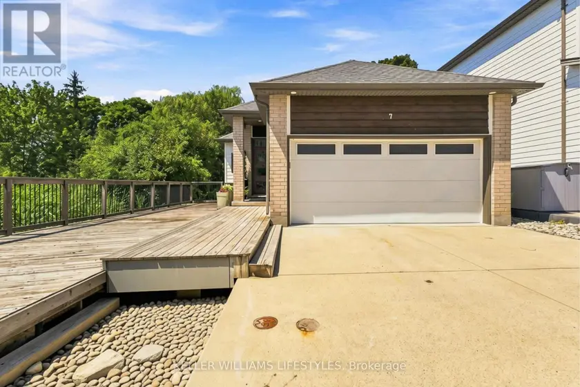 Detached at 7 - 727 APRICOT DRIVE, London