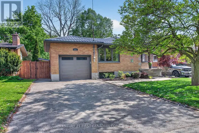 Detached at 681 BRANT STREET, London East