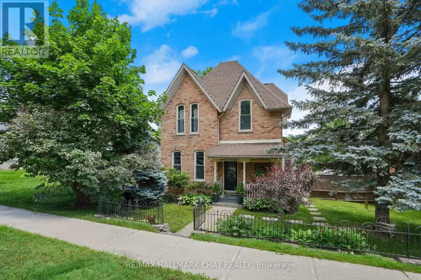 Detached at 321 OWEN SOUND STREET, Shelburne