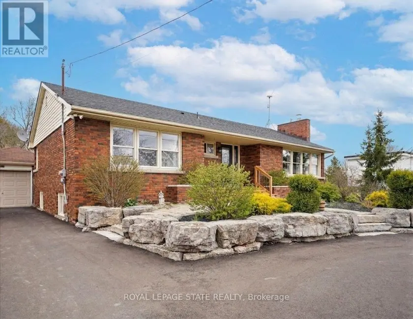 Detached at 5117 CANBOROUGH ROAD, West Lincoln