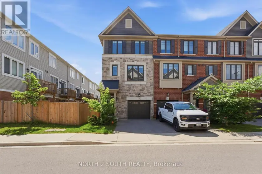 Townhouse at 14 SNOWBERRY LANE, Hamilton