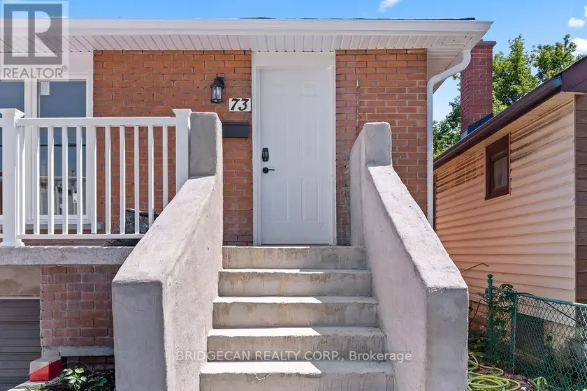 Detached at 73 ADAIR AVENUE S, Hamilton