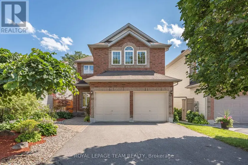 Detached at 28 BOREALIS CRESCENT, Ottawa