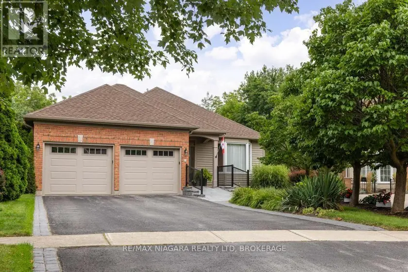 Detached at 18 JAMES STREET STREET, Niagara-on-the-Lake