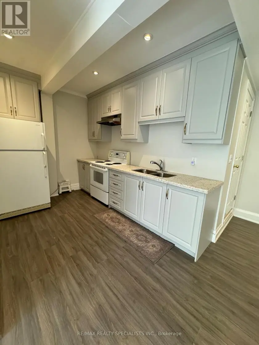 Multiplex at 1 - 118 MAIN STREET E, Shelburne