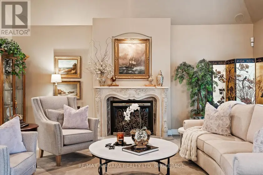 Detached at 9 LUCIA COURT, Niagara-on-the-Lake