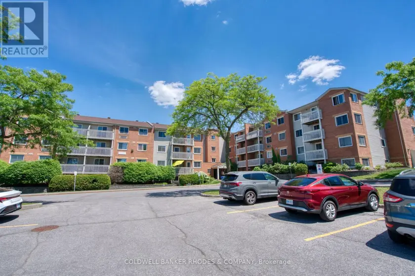 Apartment at 325 Centrum Blvd, Ottawa