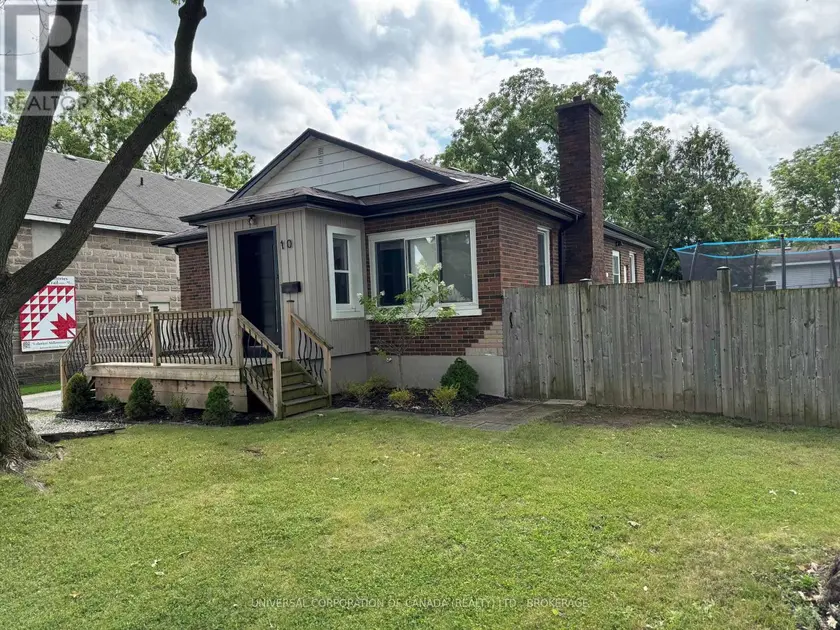 Detached at 10 EAST STREET, Aylmer