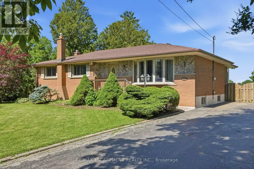Detached at 610 MILES ROAD, Hamilton