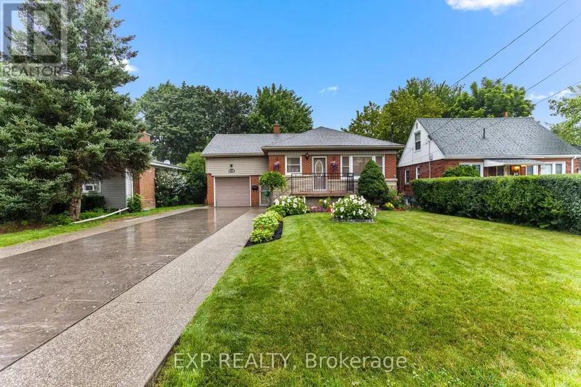 Detached at 62 RANDALL AVENUE, Hamilton
